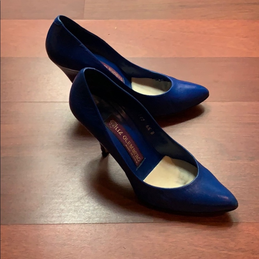 Blue Heels